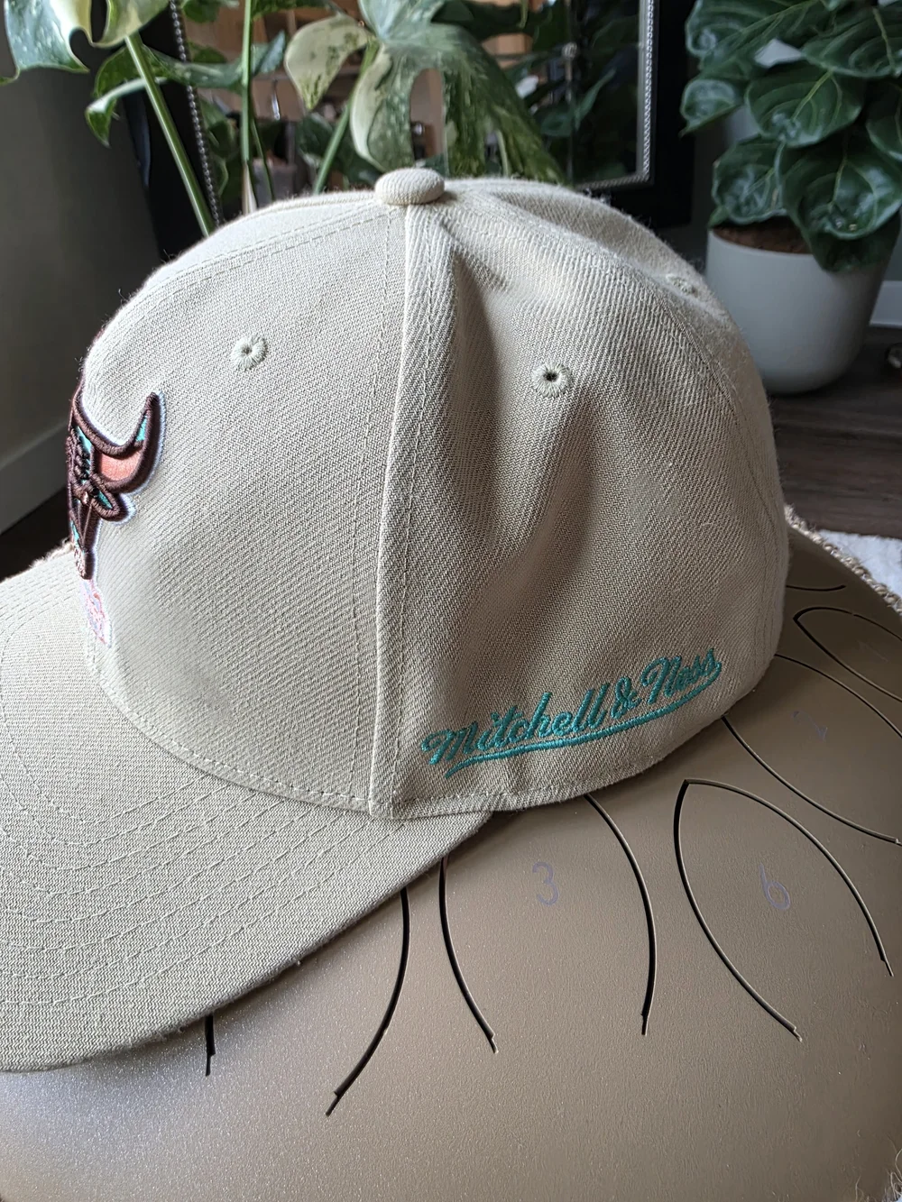 Mitchell & Ness HWC NBA Windy City Logo Fitted Hat 7.5